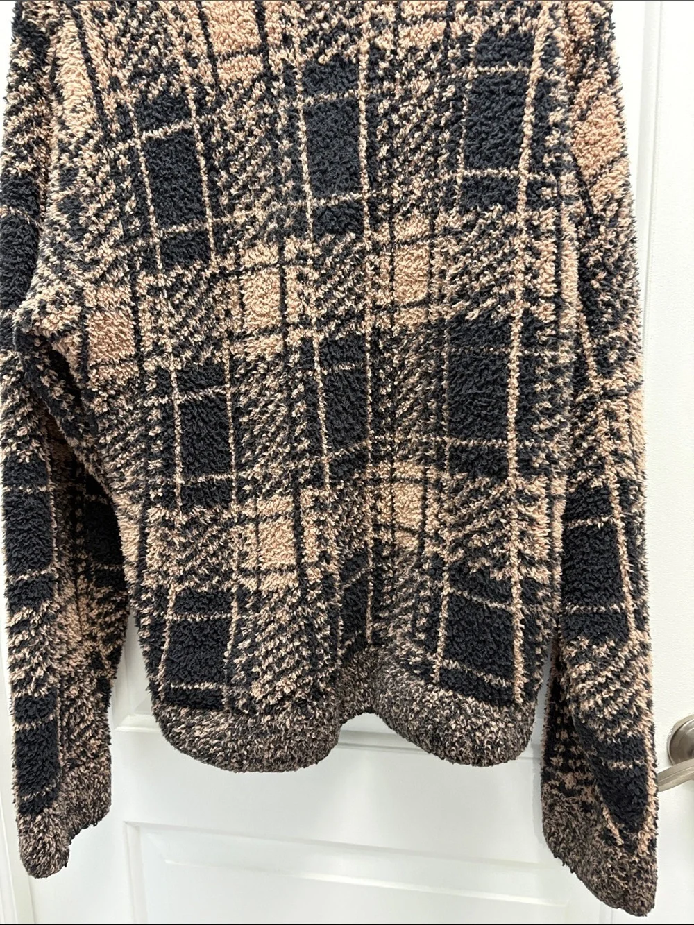 SKIMS plaid plush